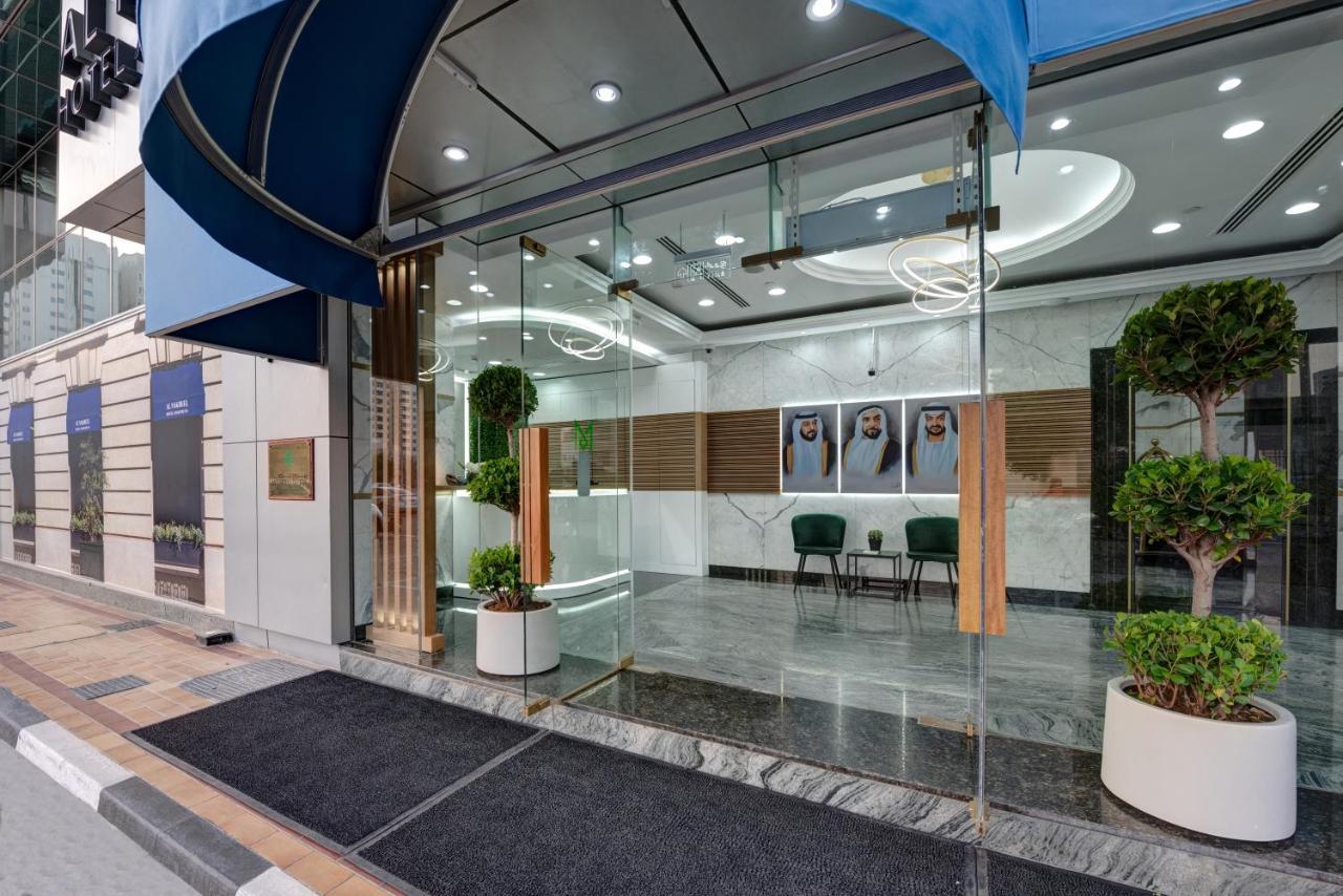 莫洛伊格拉利亚纳西尔公寓式酒店 阿布扎比 外观 照片